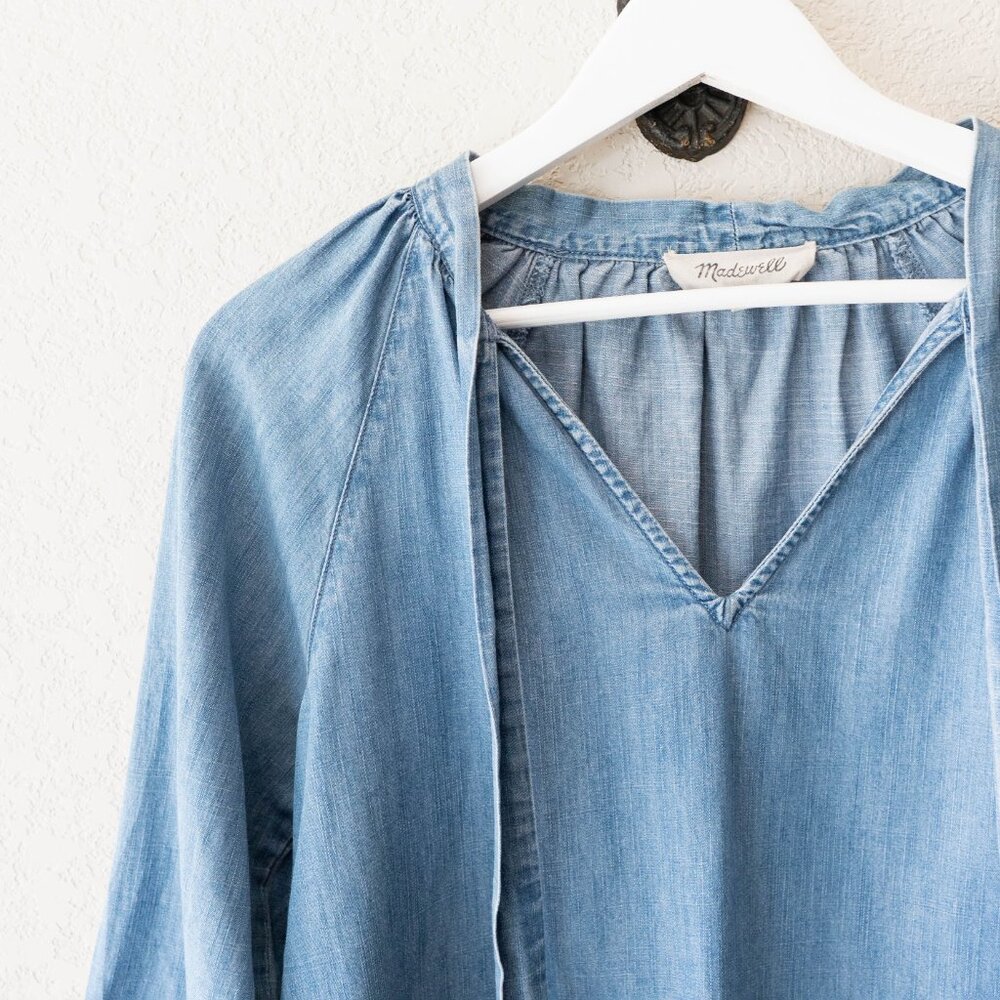 Madewell Chambray Top XS Blue Cotton Lyocell Tie Neck Boho Lightweight Blouse - Picture 3 of 12